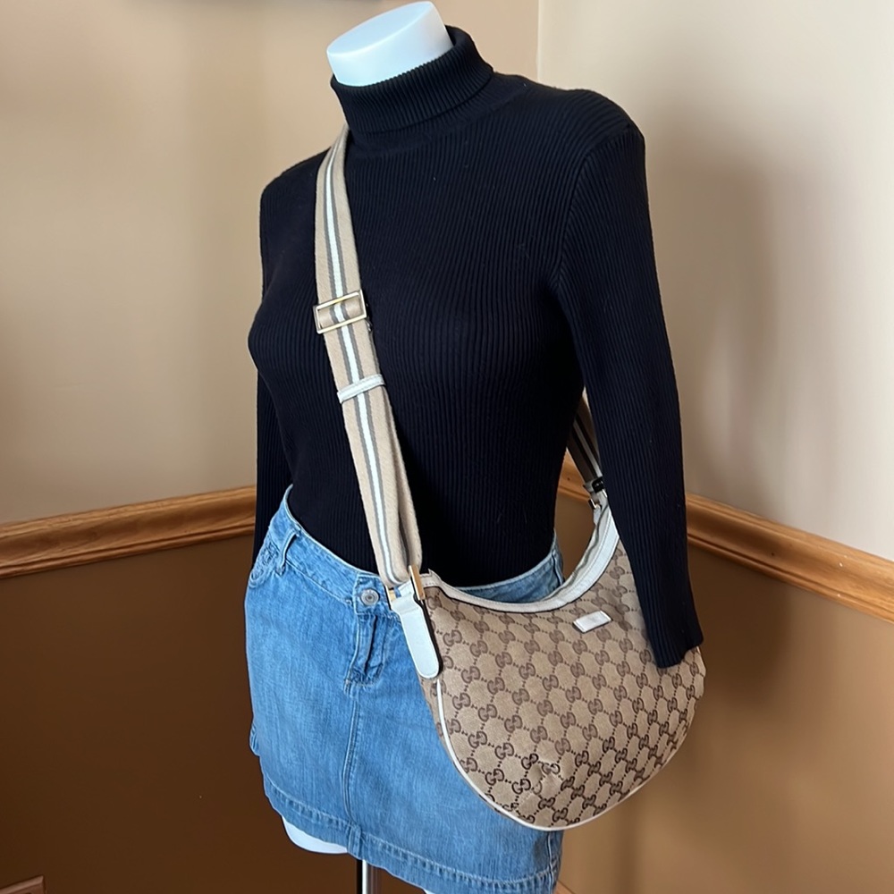 💯% authentic Gucci crossbody bag